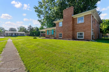 2006 Foxhurst Dr, Louisville, KY 40216