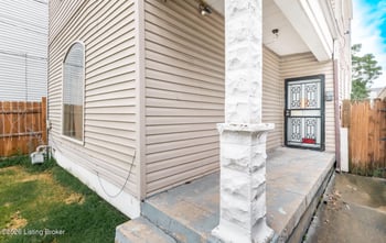 2007 Bank St, Louisville, KY 40203