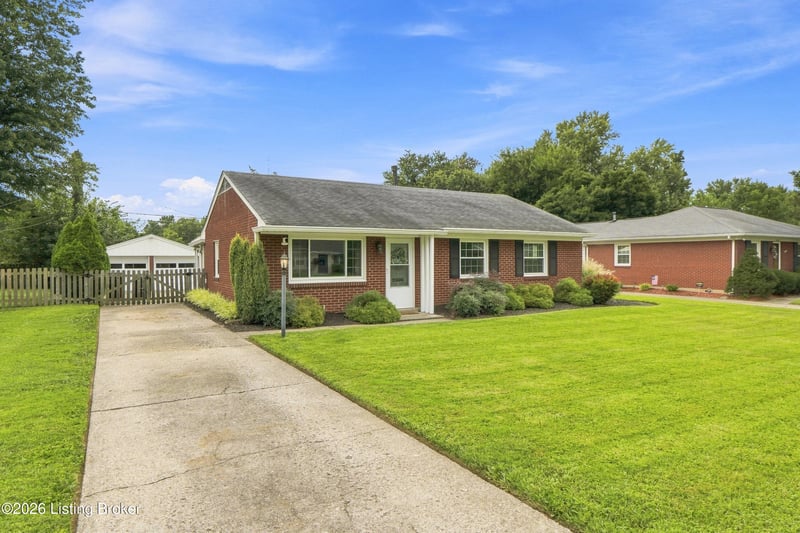 2008 Keeneland Blvd, Louisville, KY 40223