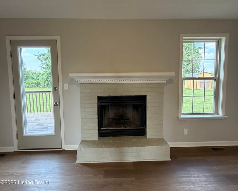 2008 W Sandstone Ct, Bardstown, KY 40004