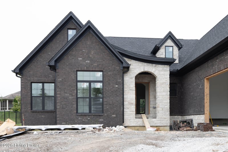 201 Cherokee Dr, Shelbyville, KY 40065