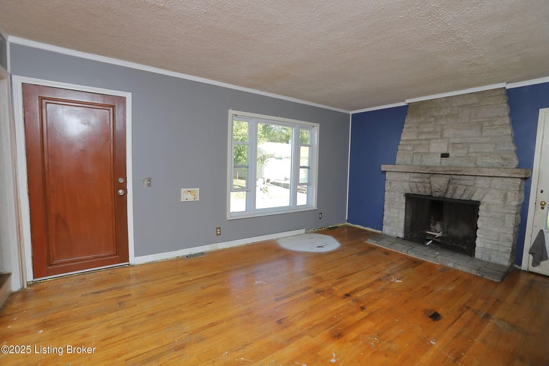 201 Virginia Ct, New Albany, IN 47150