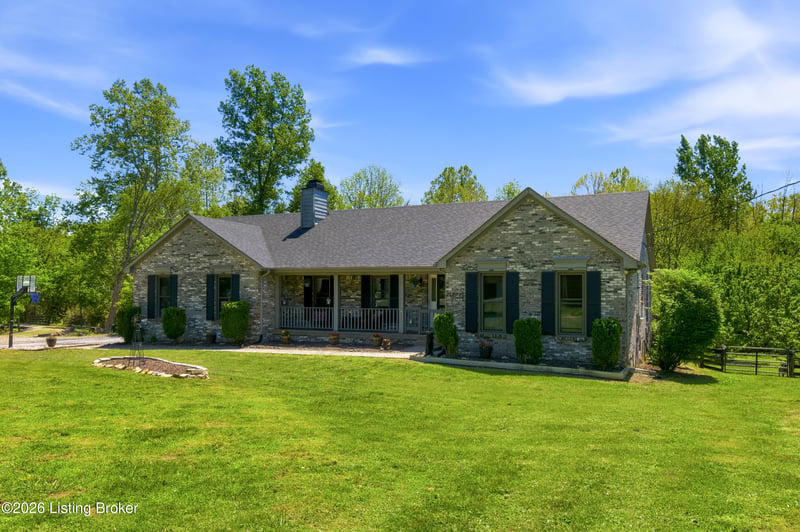 2010 Clearview Dr, La Grange, KY 40031