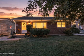 2011 Tyrone Dr, Louisville, KY 40218