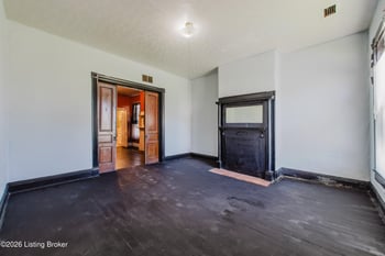 2012 Bank St, Louisville, KY 40203