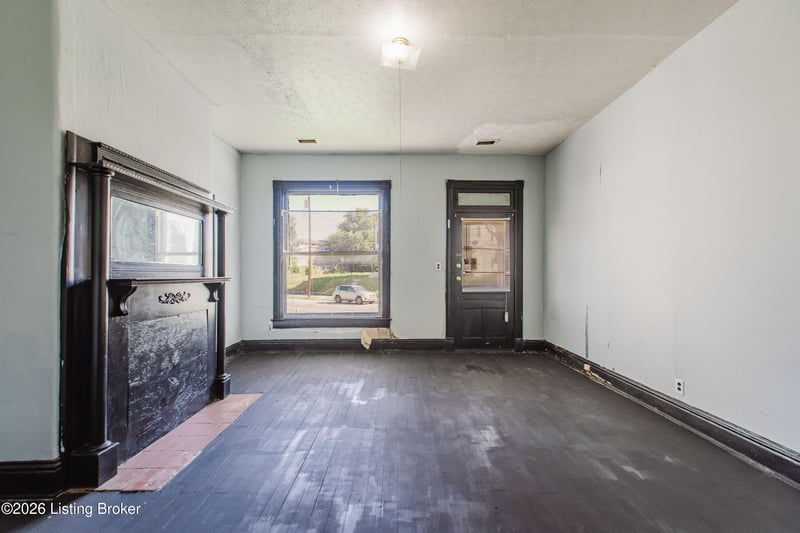 2012 Bank St, Louisville, KY 40203