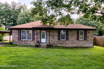 202 Clore Ave, La Grange, KY 40031