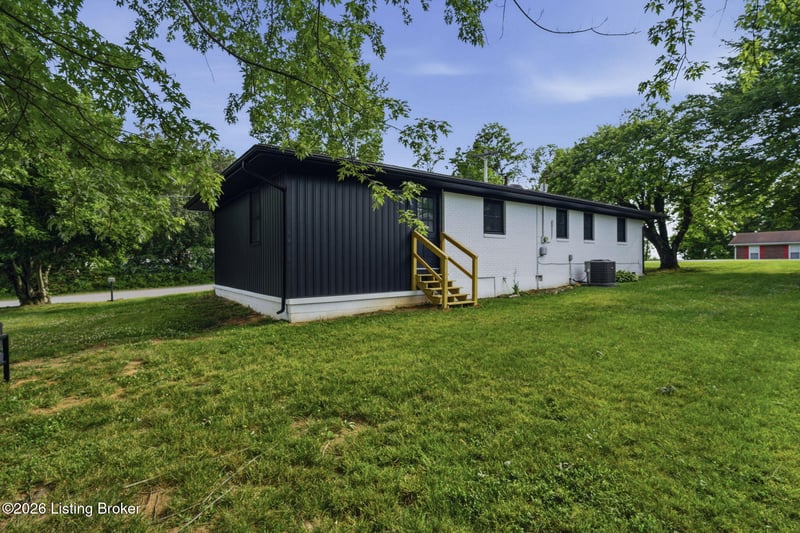 202 Industrial Rd, Greensburg, KY 42743