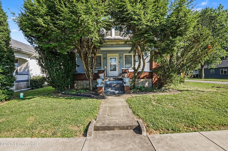 202 Olive Ave, New Albany, IN 47150
