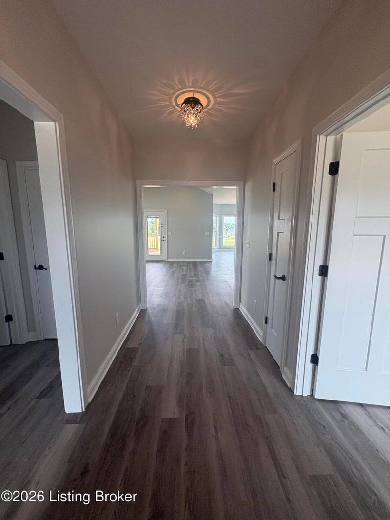 202 Wendover Ct, Bardstown, KY 40004