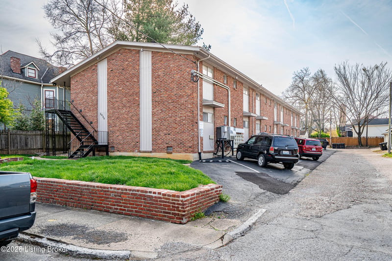 2020 Midland Ave, Louisville, KY 40204