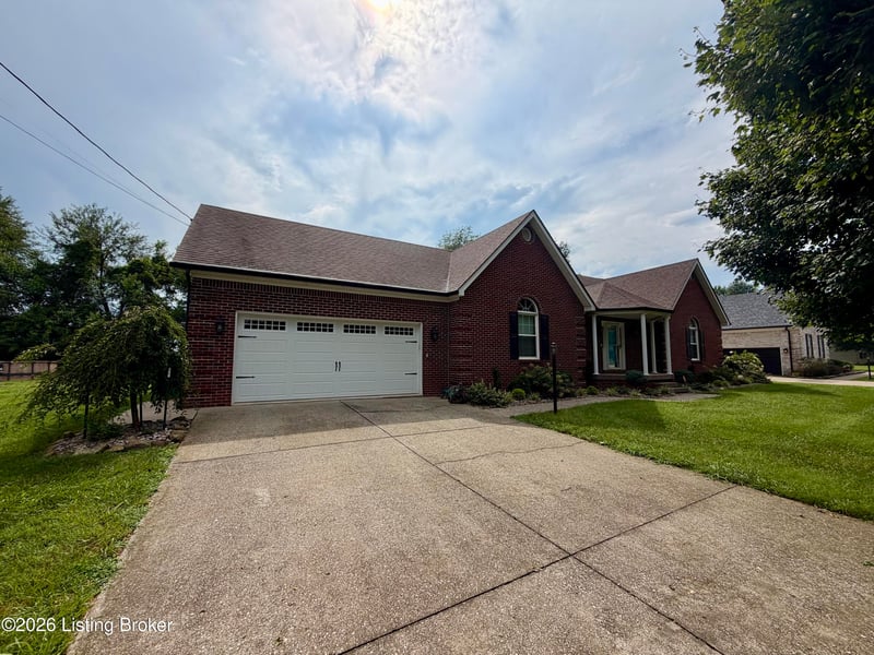 2025 Shannon Dr, Bardstown, KY 40004