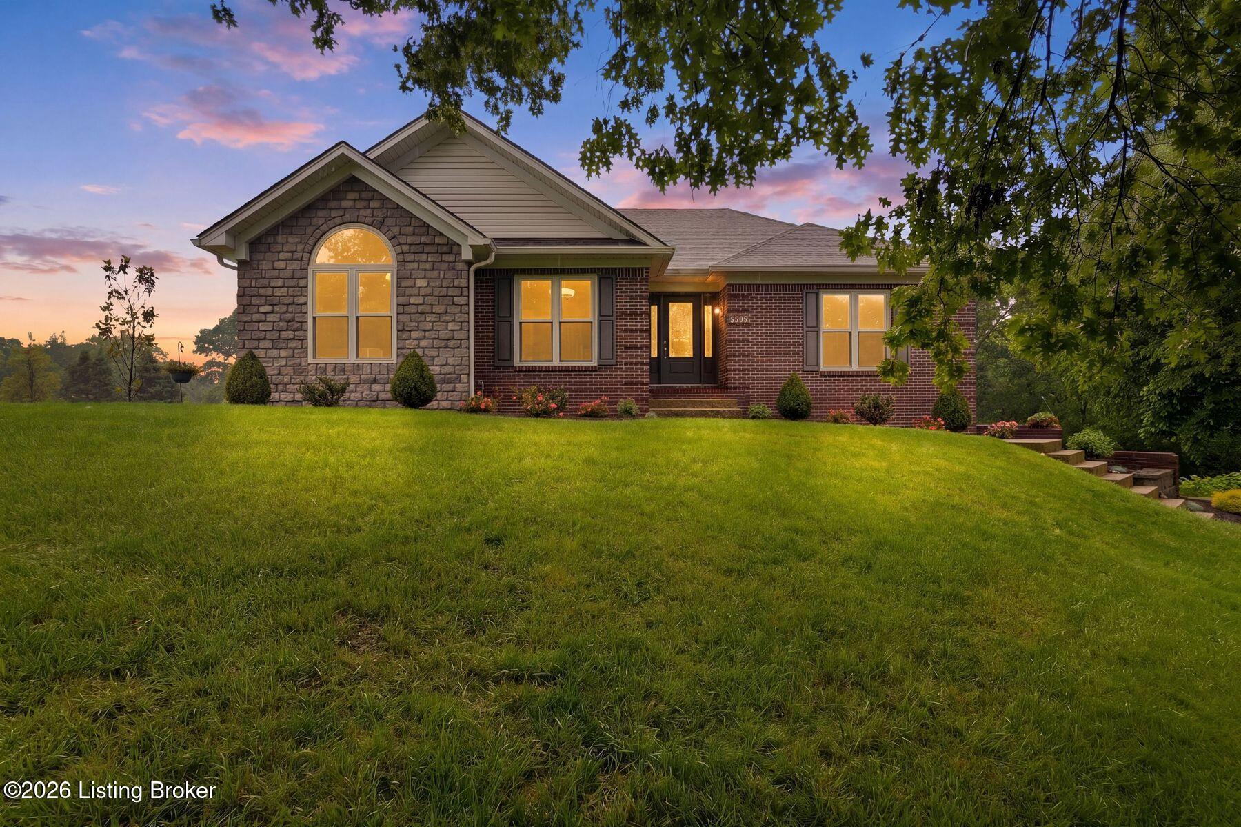 5505 Cross Creek Dr, Crestwood, KY 40014 | MLS# 1718652 | Garretts