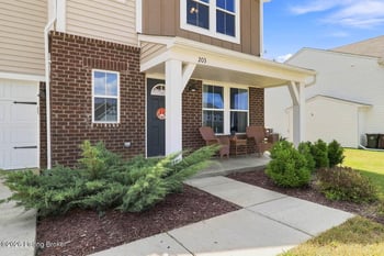 203 Blue Ridge Cir, Mt Washington, KY 40047