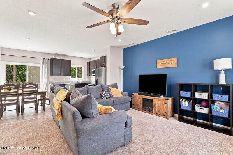 203 Blue Ridge Cir, Mt Washington, KY 40047
