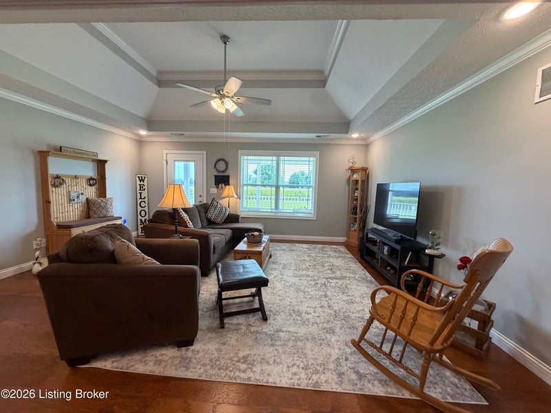 203 Brookside St, Bardstown, KY 40004