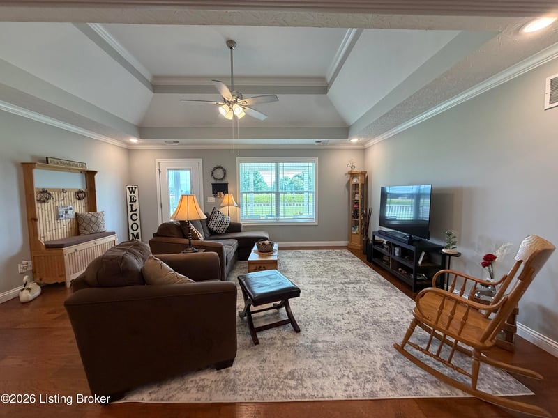203 Brookside St, Bardstown, KY 40004