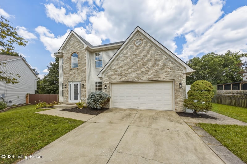 203 Taos Tc, La Grange, KY 40031