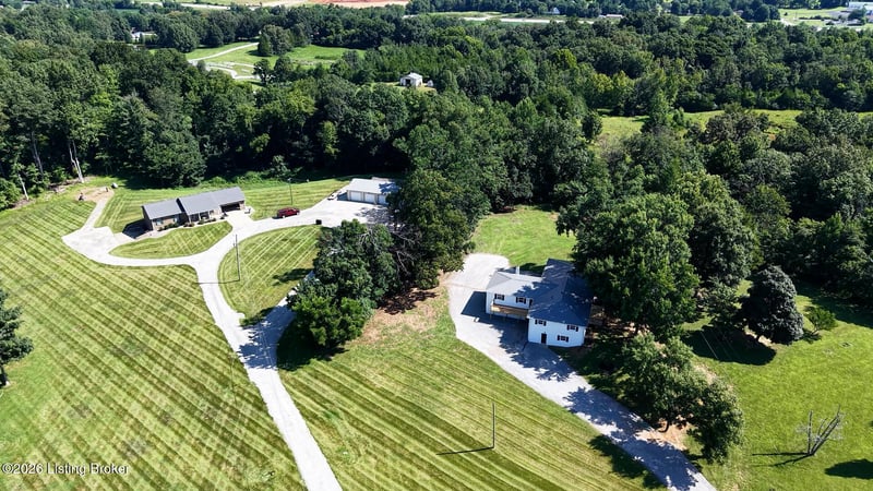 2031 Rogersville Rd, Radcliff, KY 40160