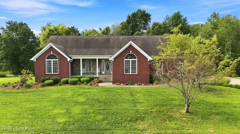 204 Clinton Ct, Taylorsville, KY 40071