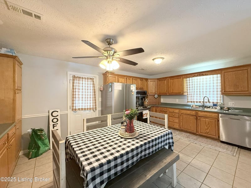 205 Fraim St, Leitchfield, KY 42754
