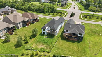205 Locust Park Pl, Louisville, KY 40245