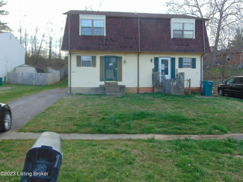 206 Eagle Ps, Radcliff, KY 40160