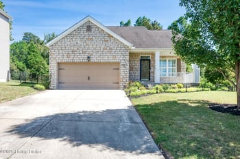 207 Brookfield Hills Ct, Louisville, KY 40245