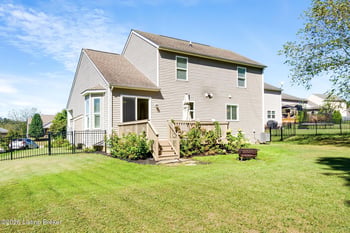 207 Brookfield Hills Ct, Louisville, KY 40245