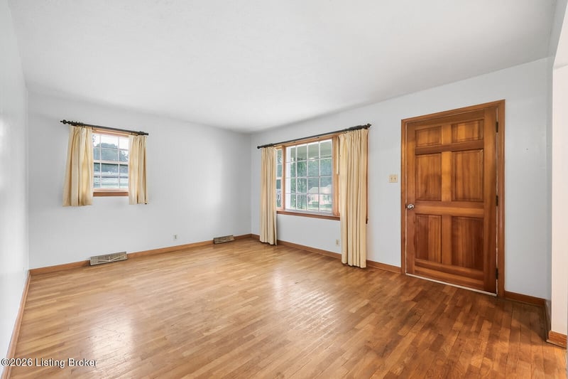 207 Lincoln St, Lawrenceburg, KY 40342
