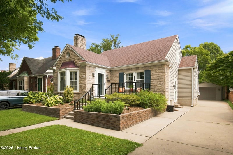 207 S Sherrin Ave, Louisville, KY 40207