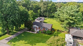 207 Victoria Dr, Shelbyville, KY 40065