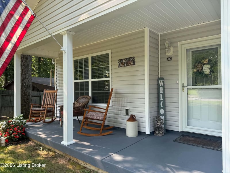 207 Woods Rd, Elizabethtown, KY 42701