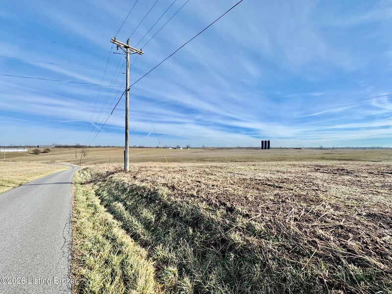 208 Mattingly Ln, Springfield, KY 40069