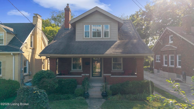 208 Oxford Pl, Louisville, KY 40207