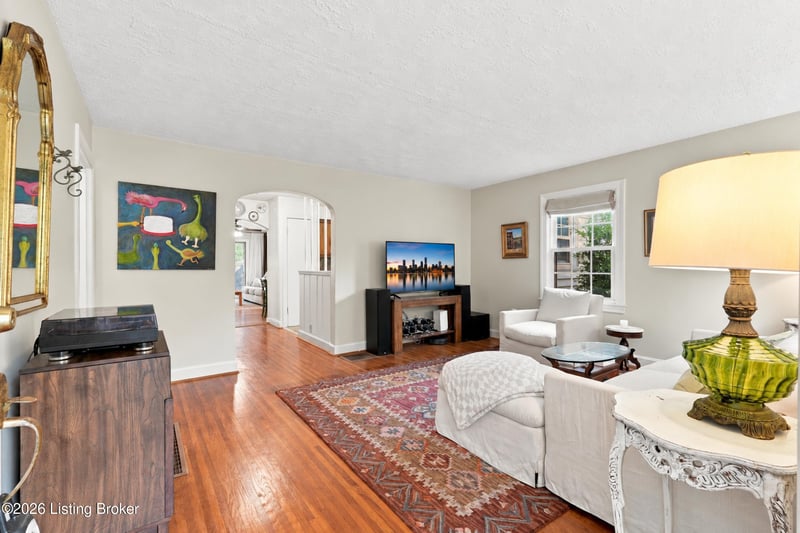 209 Bonner Ave, Louisville, KY 40207