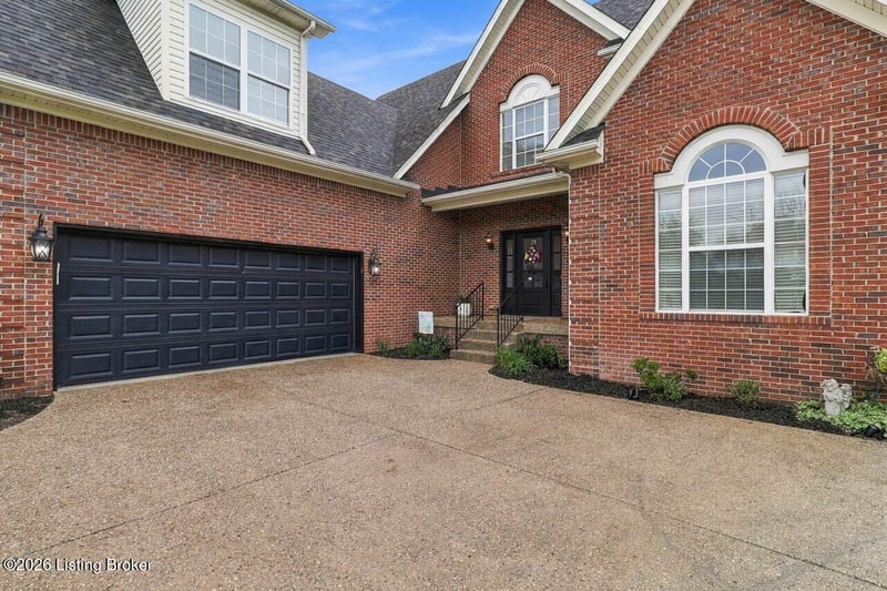 209 Champions Way, Simpsonville, KY 40067