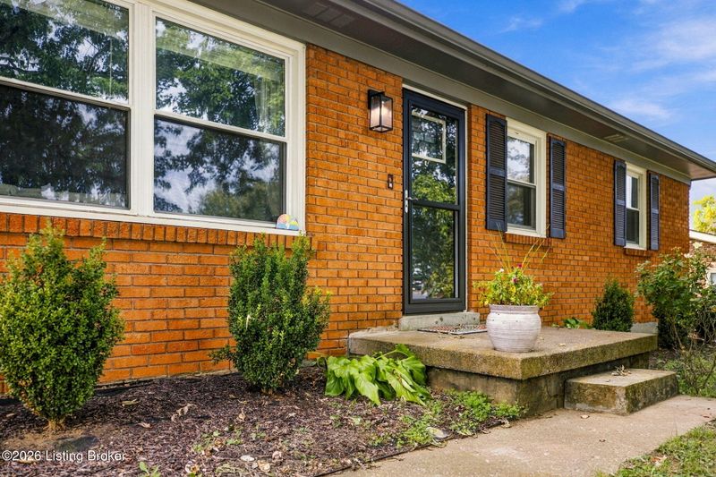 209 Riverview Ln, Shepherdsville, KY 40165