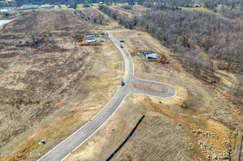 209 Shakes Creek Dr, Fisherville, KY 40023