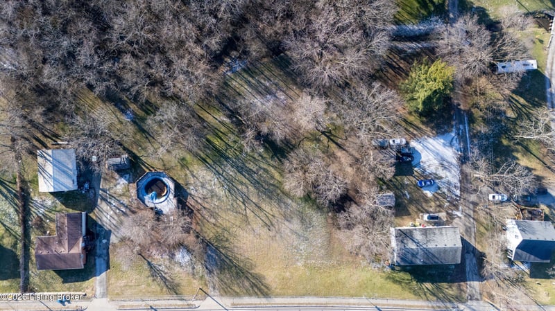 2092 Midland Trl, Shelbyville, KY 40065