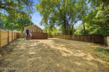 210 Laffoon Dr, Frankfort, KY 40601