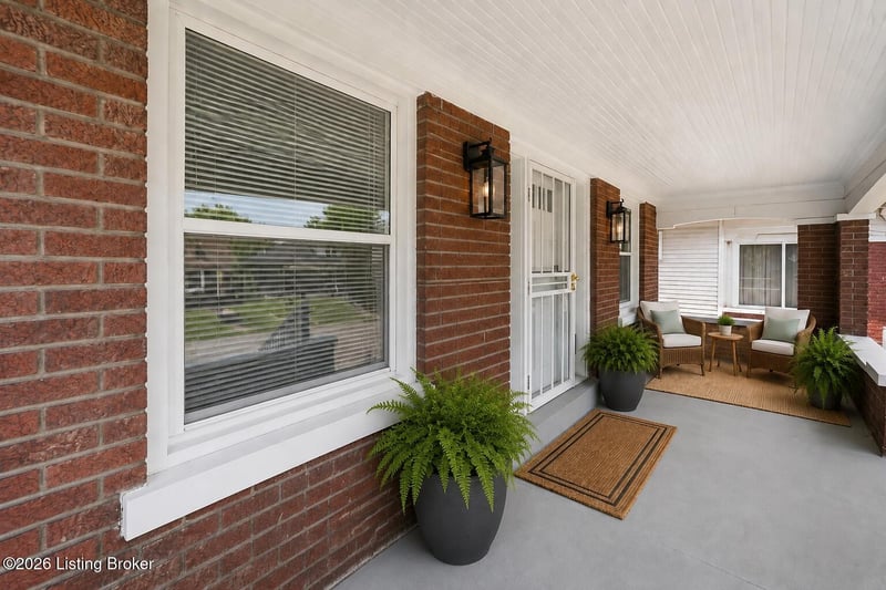 210 S 39th St, Louisville, KY 40212