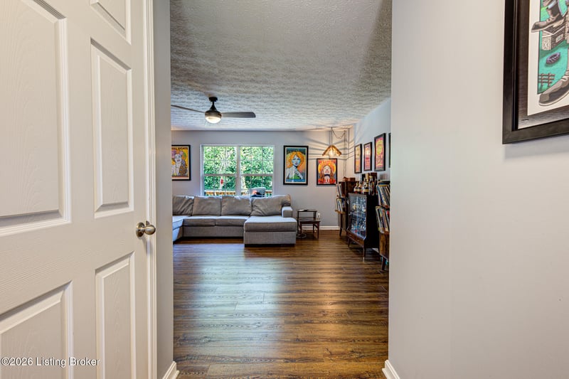 2105 Two Springs Dr, Shelbyville, KY 40065