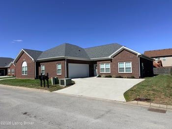211 Bullitt Creek Dr #15, Shepherdsville, KY 40165
