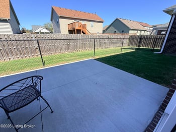 211 Bullitt Creek Dr #15, Shepherdsville, KY 40165