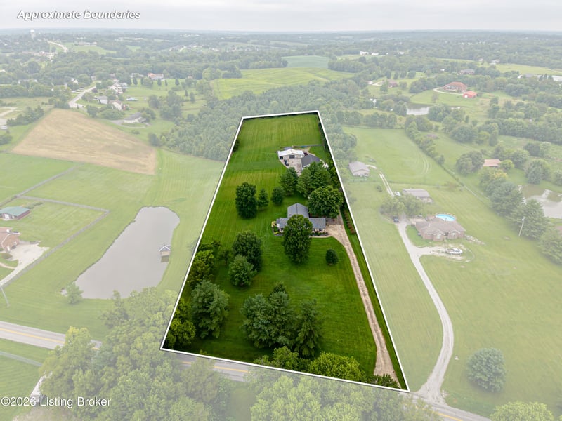 211 Normandy Rd, Taylorsville, KY 40071
