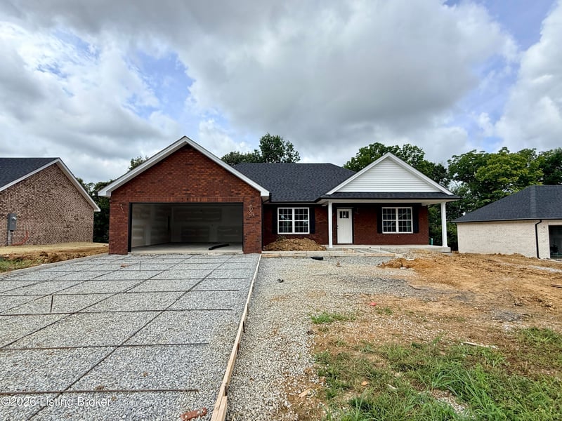 211 Tulip Dr, Bardstown, KY 40004
