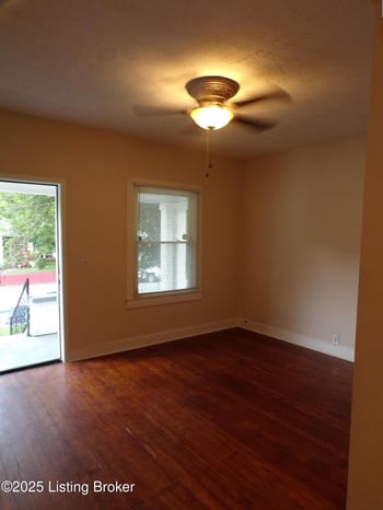 2113 Dumesnil St, Louisville, KY 40210
