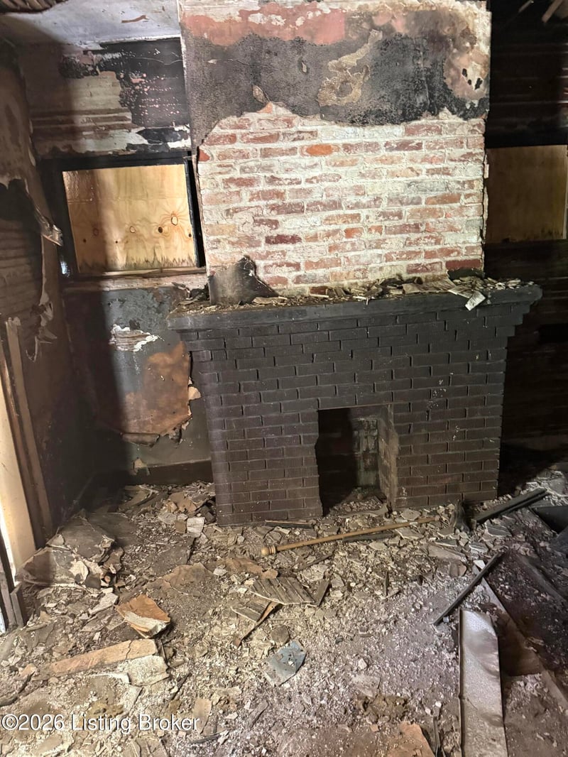 2113 W Hill St, Louisville, KY 40210