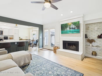 2115 Fox Trail Dr, La Grange, KY 40031